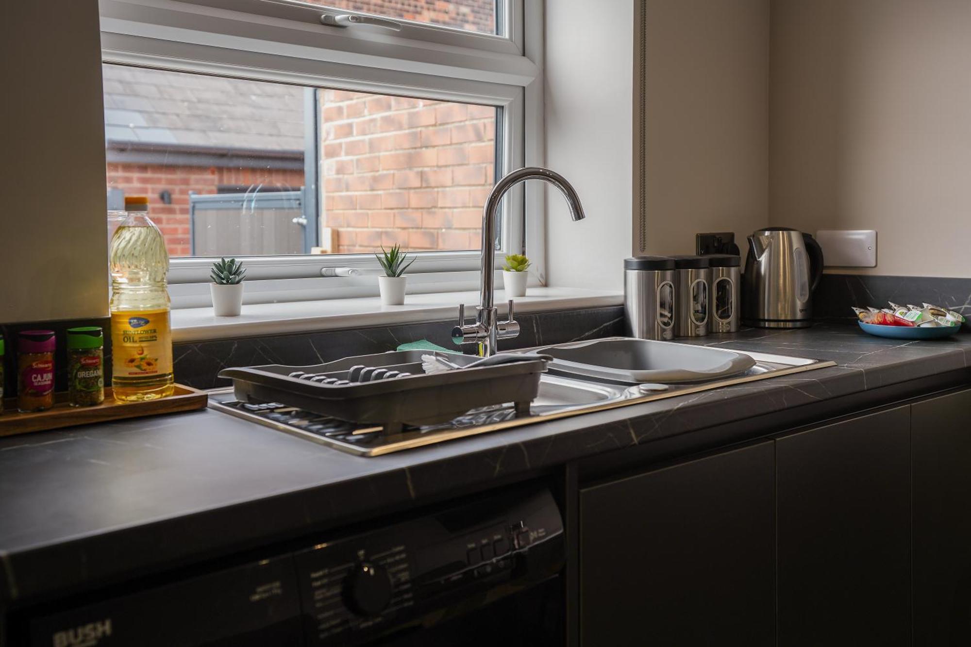 The Olive Tree Aparthotel Kingston upon Hull Extérieur photo
